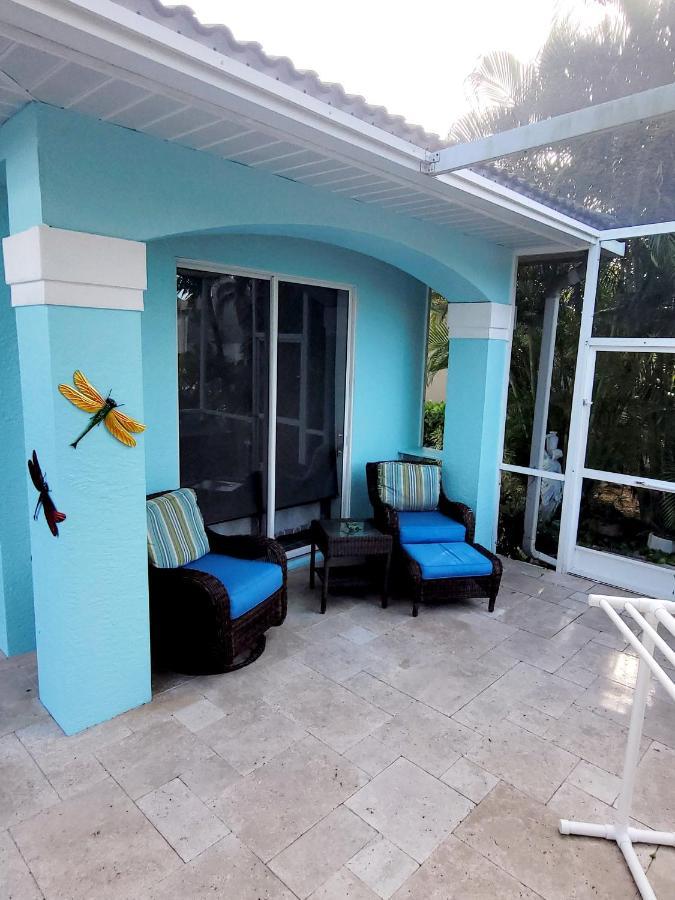 Cape Paradise B & B - Your Luxury Tropical Retreat Кейп Корал Екстериор снимка